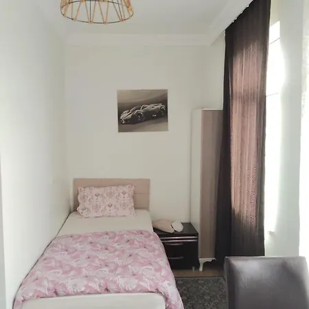 Xalila Studio Apartment